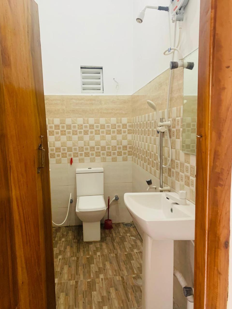Zimbay Guest House Аругам Экстерьер фото