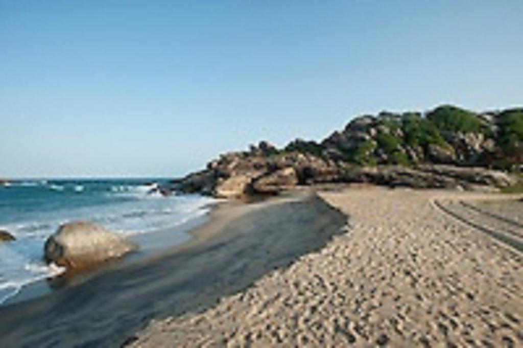 Zimbay Guest House Аругам Экстерьер фото